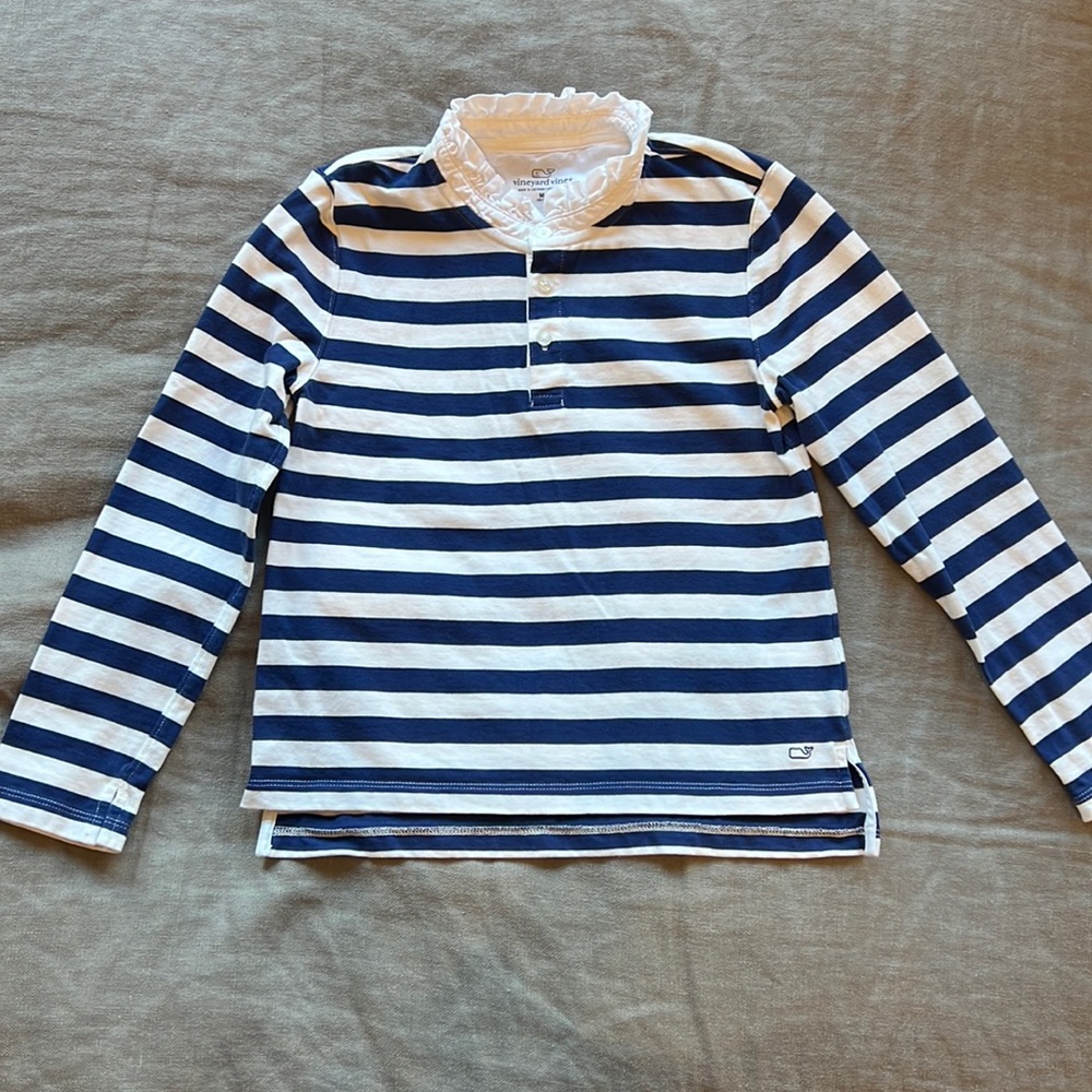 Vineyard Vines - Girls medium long sleeve